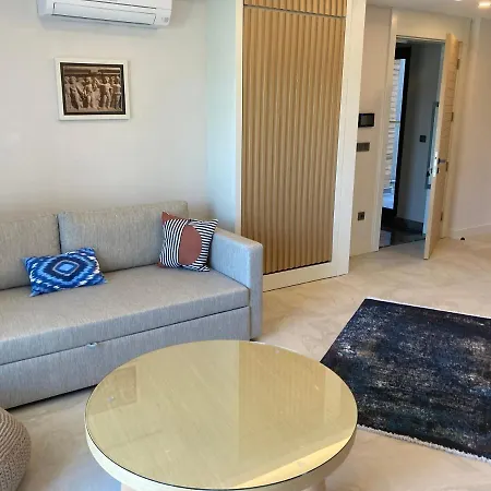Wonderful In A Prime Location Guarantees A 5 Star Apartment