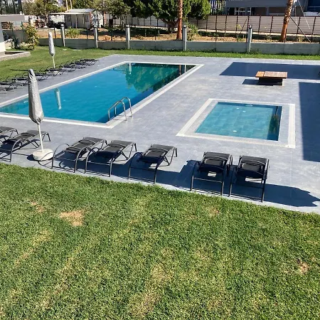 Wonderful In A Prime Location Guarantees A 5 Star アパート *